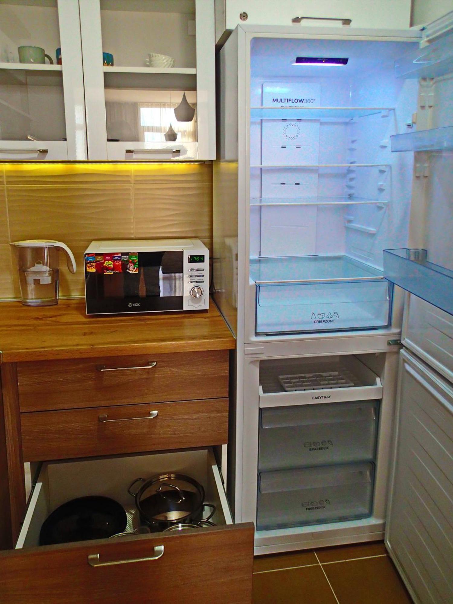 Apartment Sova Tivat Bagian luar foto