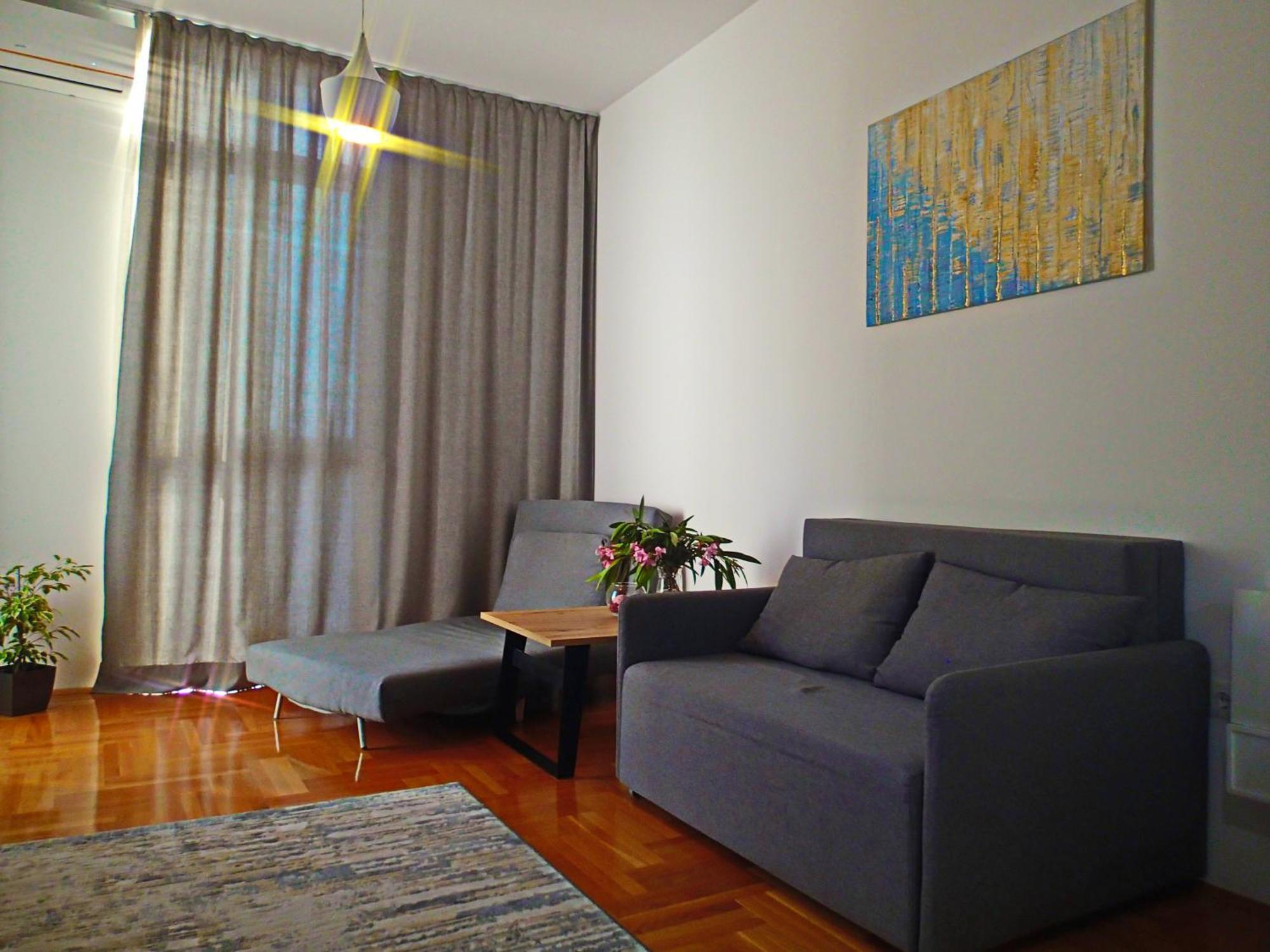 Apartment Sova Tivat Bagian luar foto