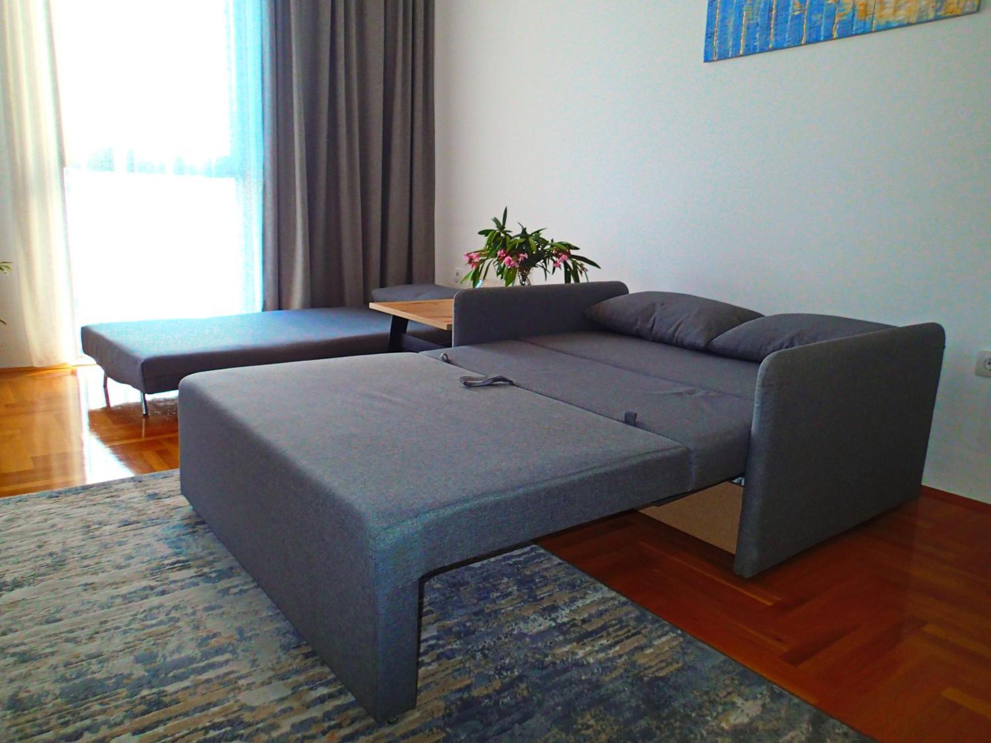 Apartment Sova Tivat Bagian luar foto